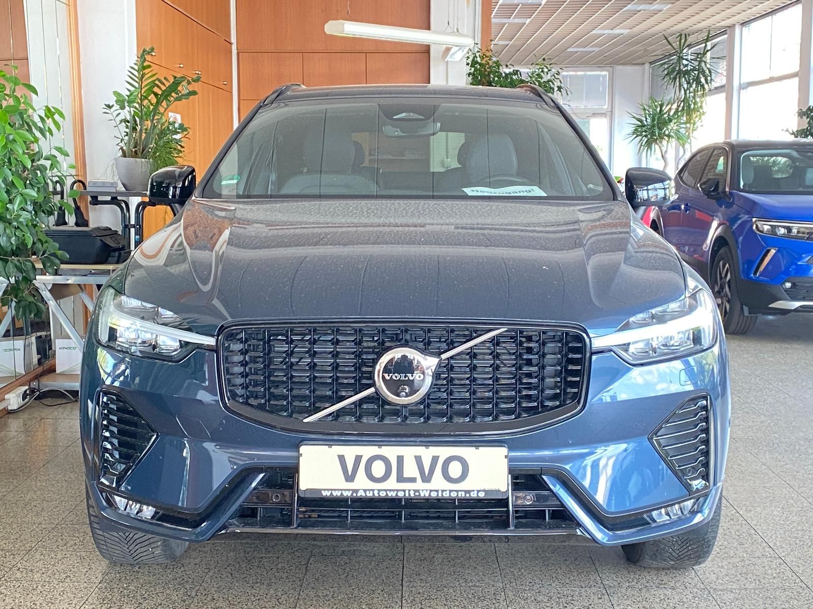Volvo XC60 B4 Diesel Mild-Hybrid AWD Plus Dark