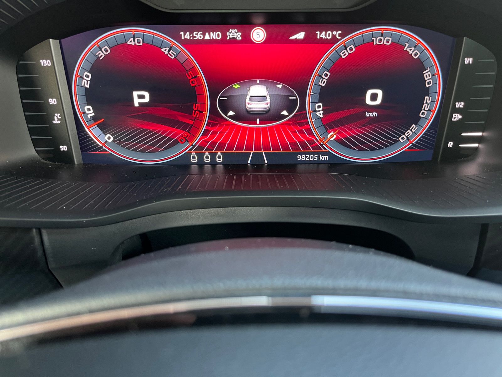 Skoda Kodiaq 2.0TDI DSG 4x4 Sportline  360° AHK Standh