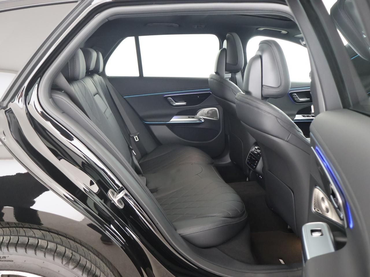 Mercedes-Benz E 450 d 4M T AMG Digital Light Night Burmester