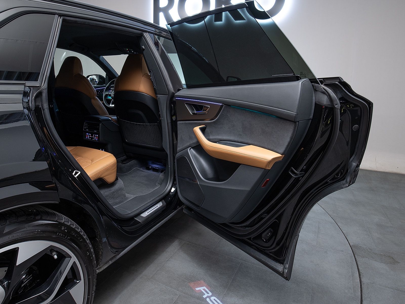 Audi RSQ8 Memory B&O Massage 360°Keyless WANK SoftCl.