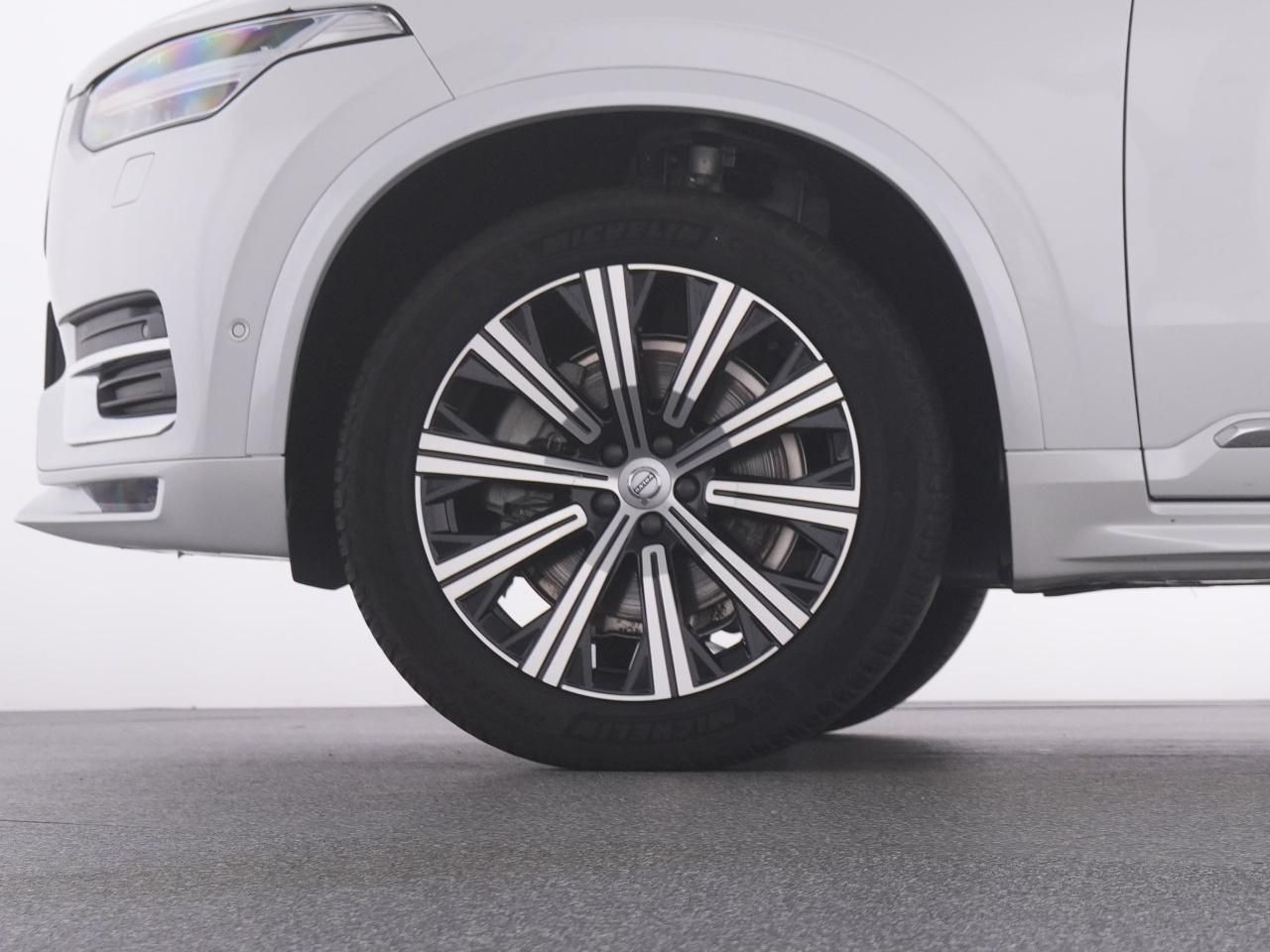 Volvo XC90 B5 AWD Ultimate Bright+WINTERPAK+360°+AHK+