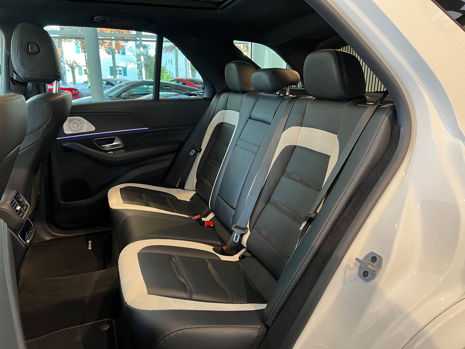 Mercedes-Benz GLE 63s AMG *PANO/MASSAGE/AHK/HUD/NIGHT/FULL/VAT