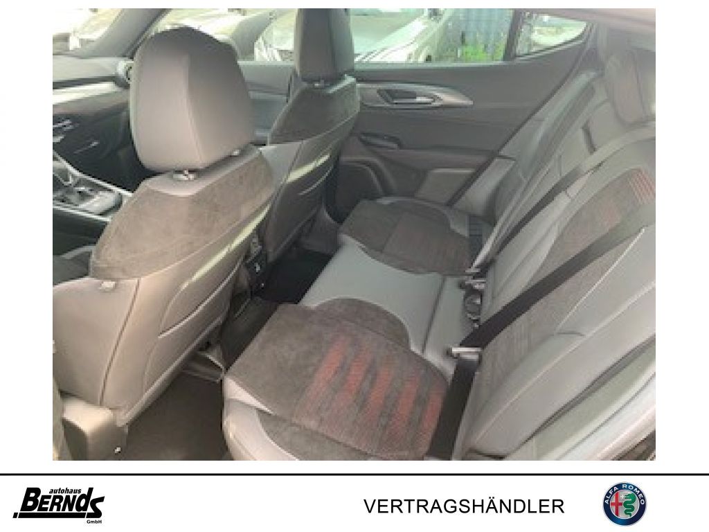 Alfa Romeo Tonale PHEV 280 Q4 Veloce ASSISTENZ-P. WINTER-P.