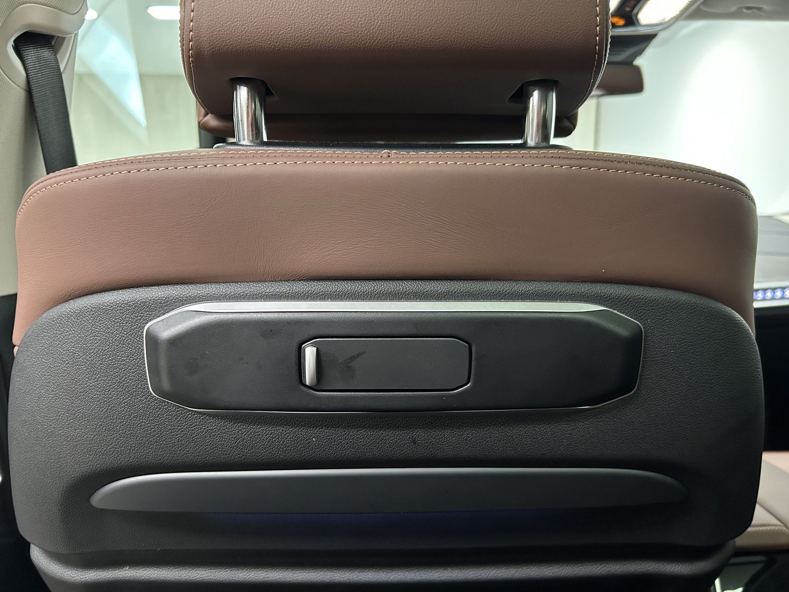 BMW X5 xDrive40i M Sportpaket AHK B&W Pano. DAB Driv