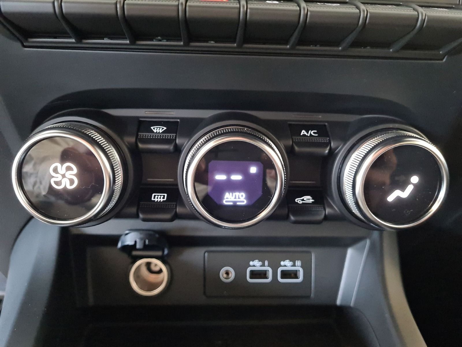 Renault ARKANA ESPRIT ALPINE Full Hybrid - Samsaru's Car Outlet