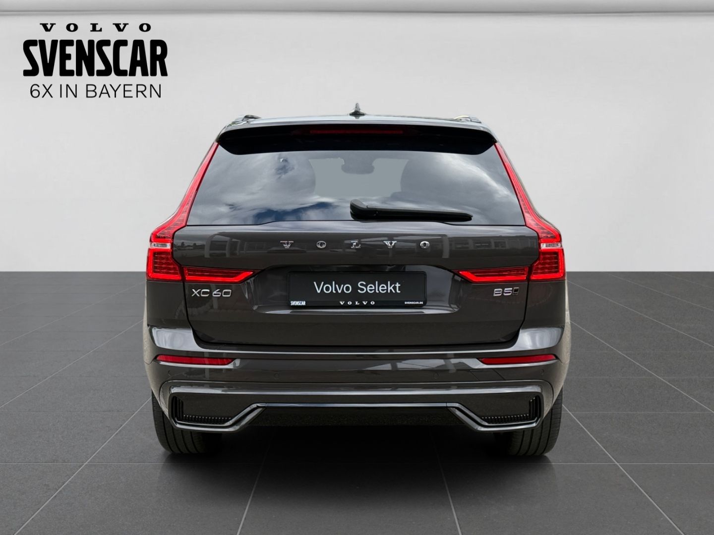 Volvo XC60 B5 Ultimate Dark AWD HUD  StandHZG H&K Luft