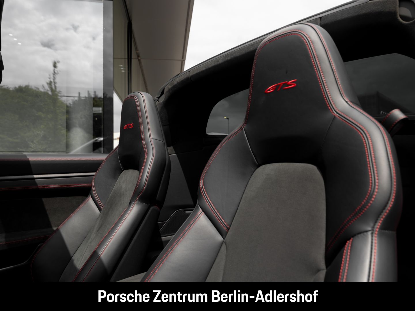 Porsche 992 911 Targa 4 GTS Arktikgrau BOSE HA-Lenkung