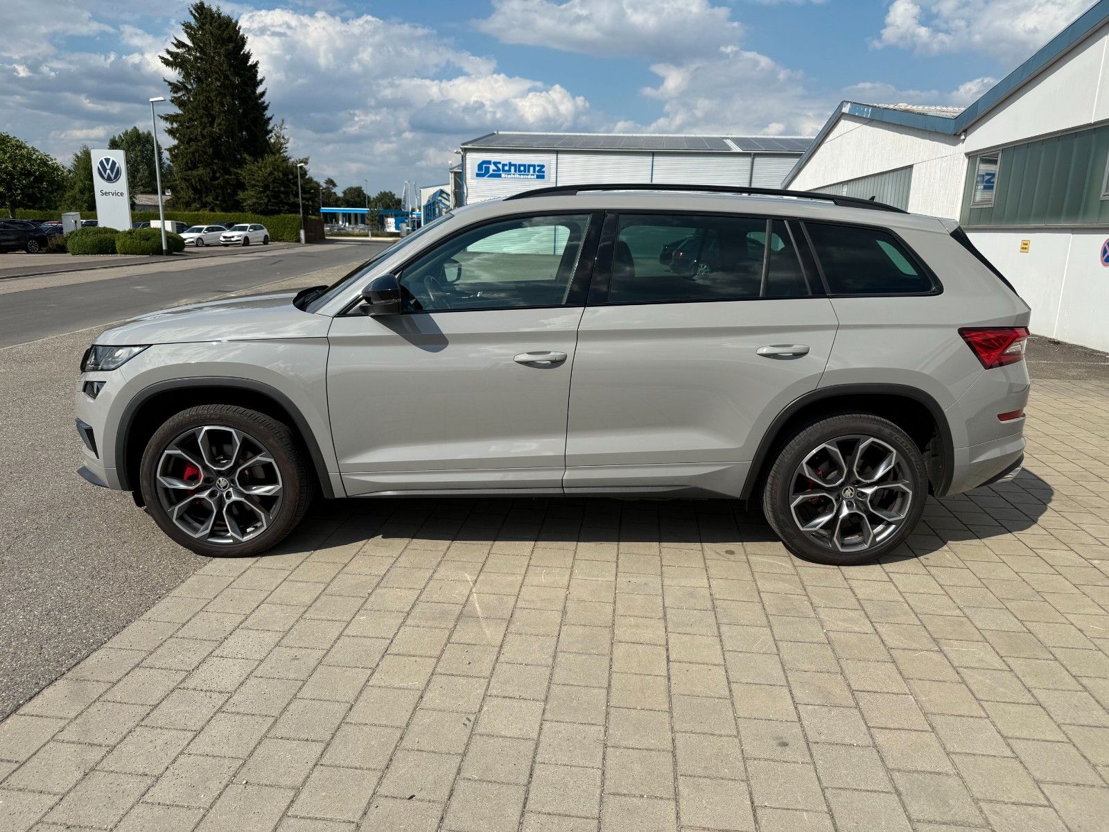 Skoda Kodiaq RS 4x4 - Samsaru's Car Outlet