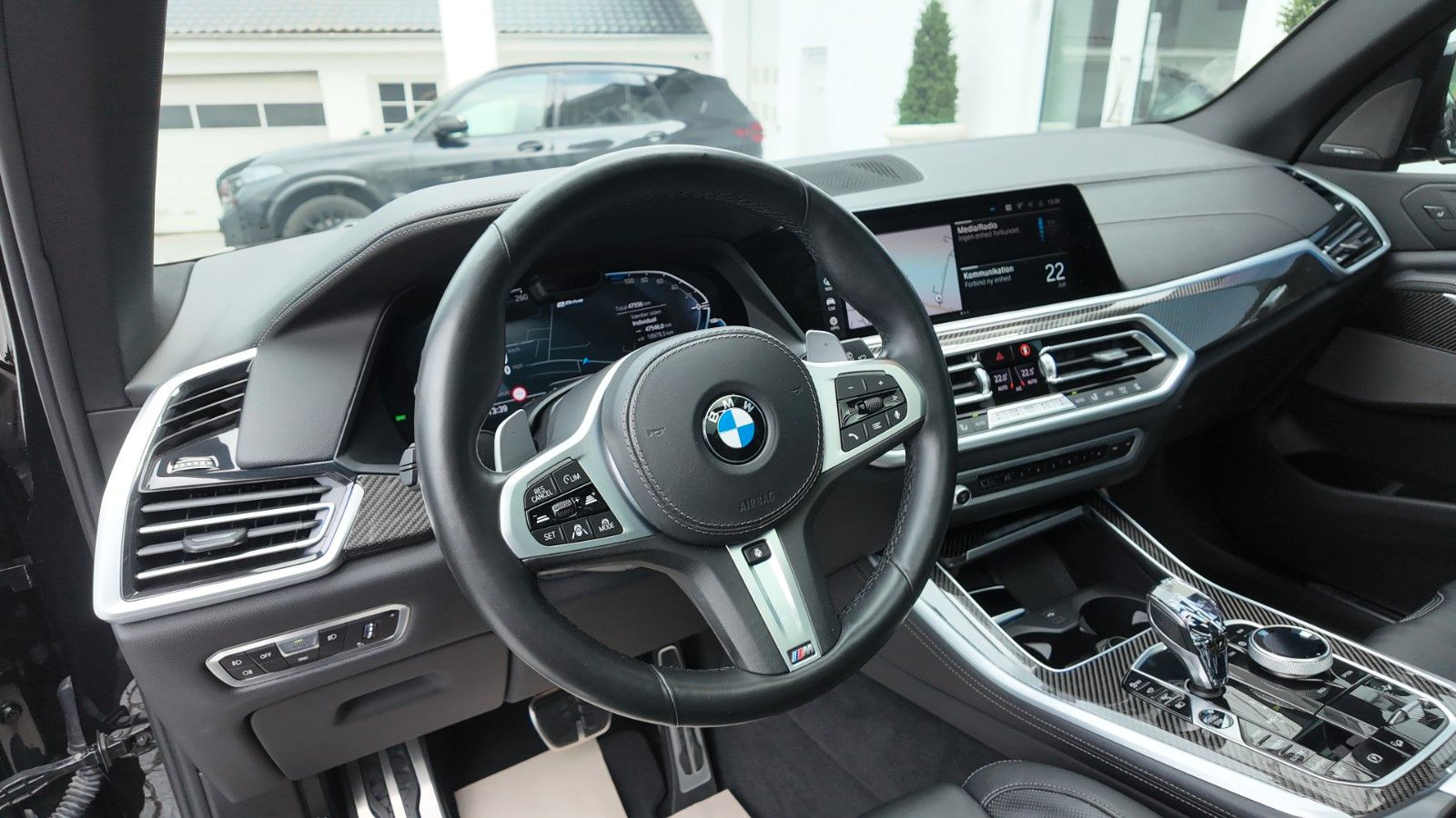 BMW X5  xDrive 45e "M-SPORT, PANO, HUD, SPORTSITZE"
