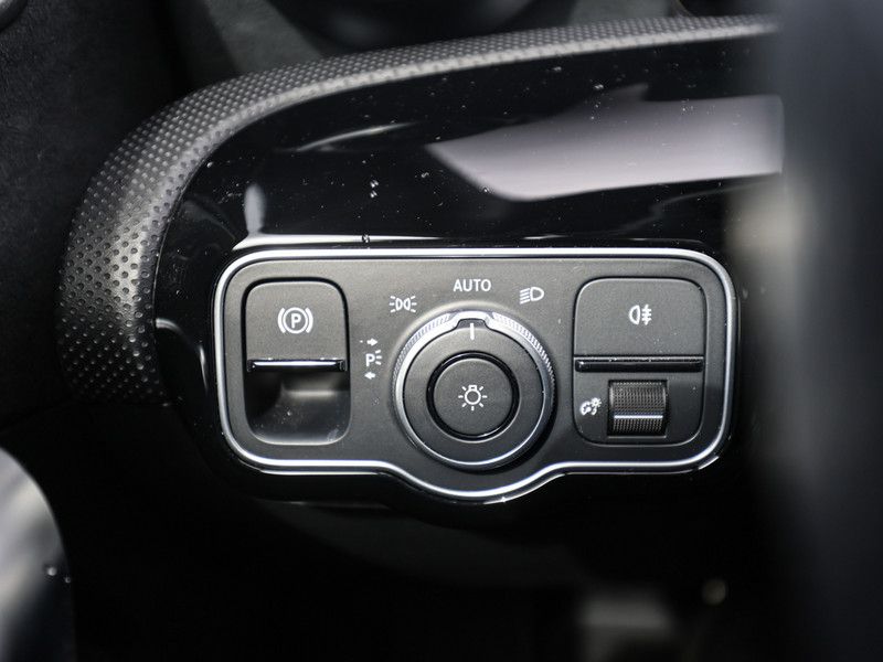 Mercedes-Benz CLA 250 4M Coupé AMG - Samsaru's Car Outlet