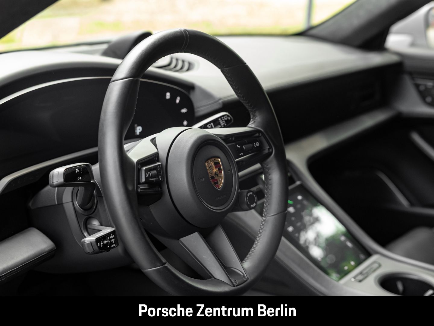 Porsche Taycan Turbo Sport Turismo Burmester Panorama