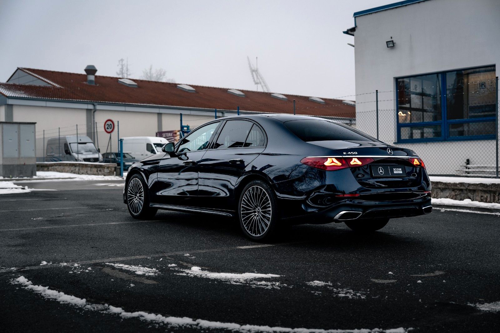 Mercedes-Benz E 450 E 450 4Matic AMG Line Premium Plus - Samsaru's Car Outlet