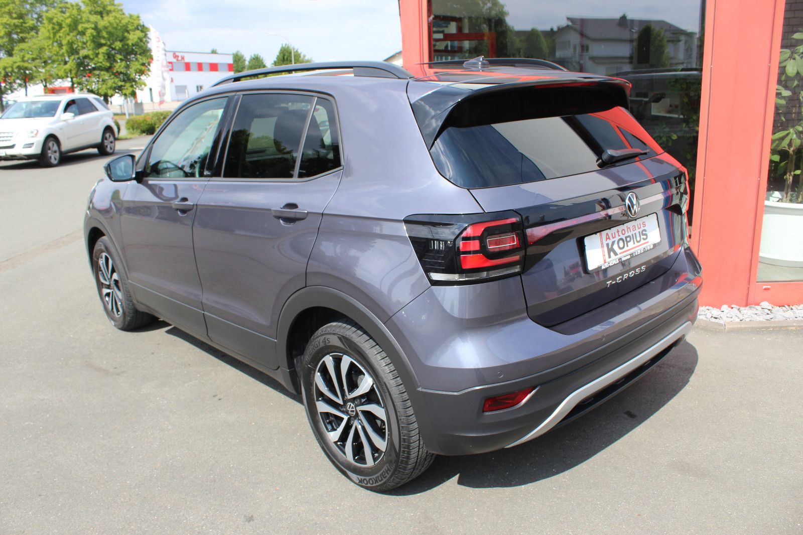 Volkswagen T-Cross 1.0 TSI Active - Samsaru's Car Outlet