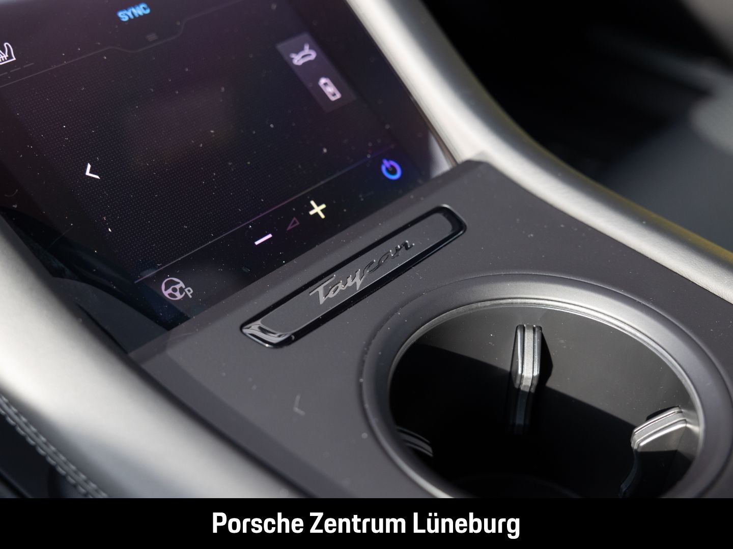 Porsche Taycan 4 Cross Turismo Performancebatterie+  LED
