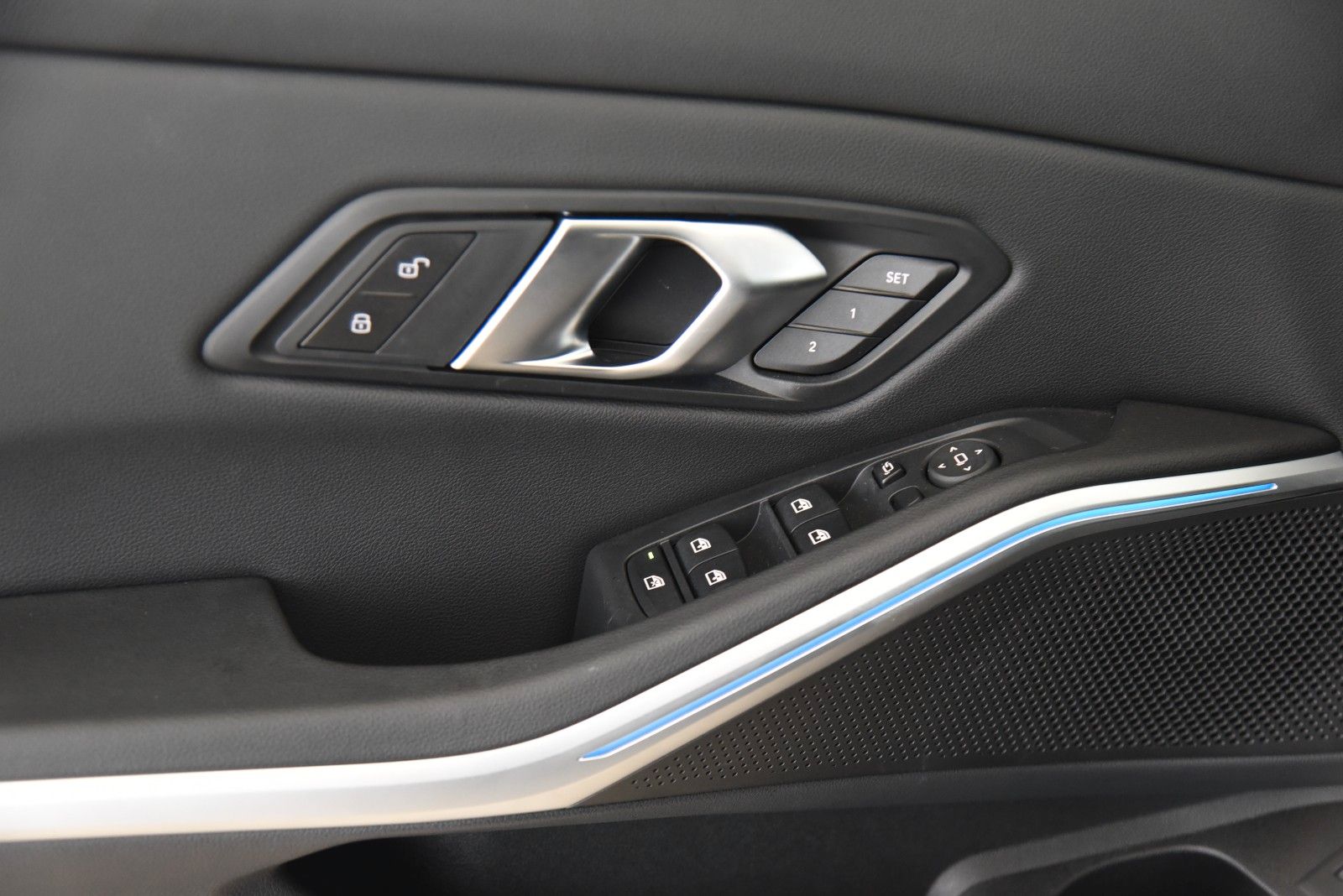 BMW 320d xDrive M Sport ACC HiFi HUD LED DAB Alarm
