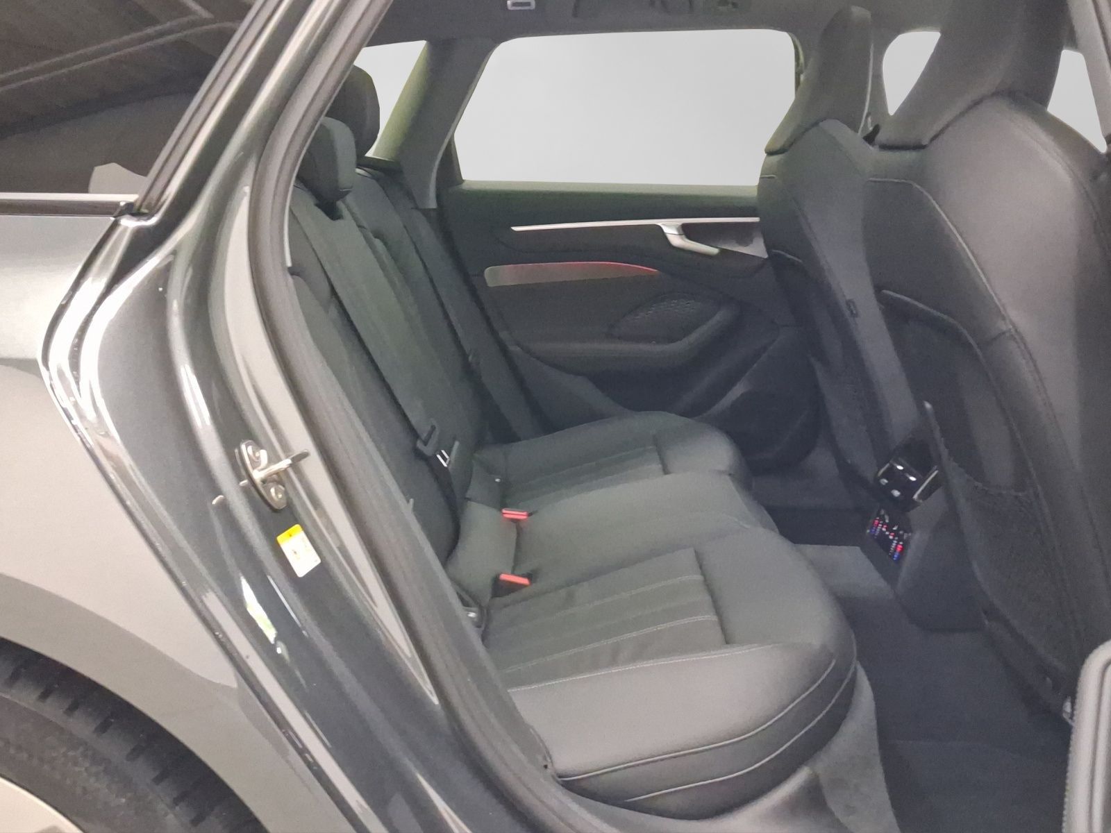 Audi A6 Avant TFSI Q S LINE PANO LEDER LM20 HuD