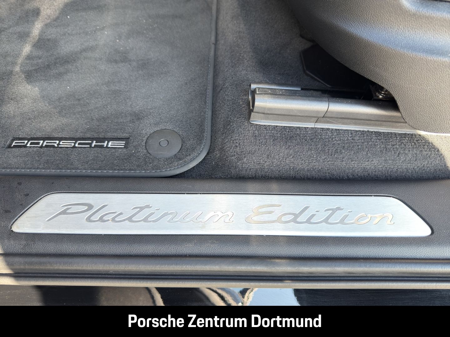 Porsche Cayenne E-Hybrid Platinum Edition Panorama BOSE