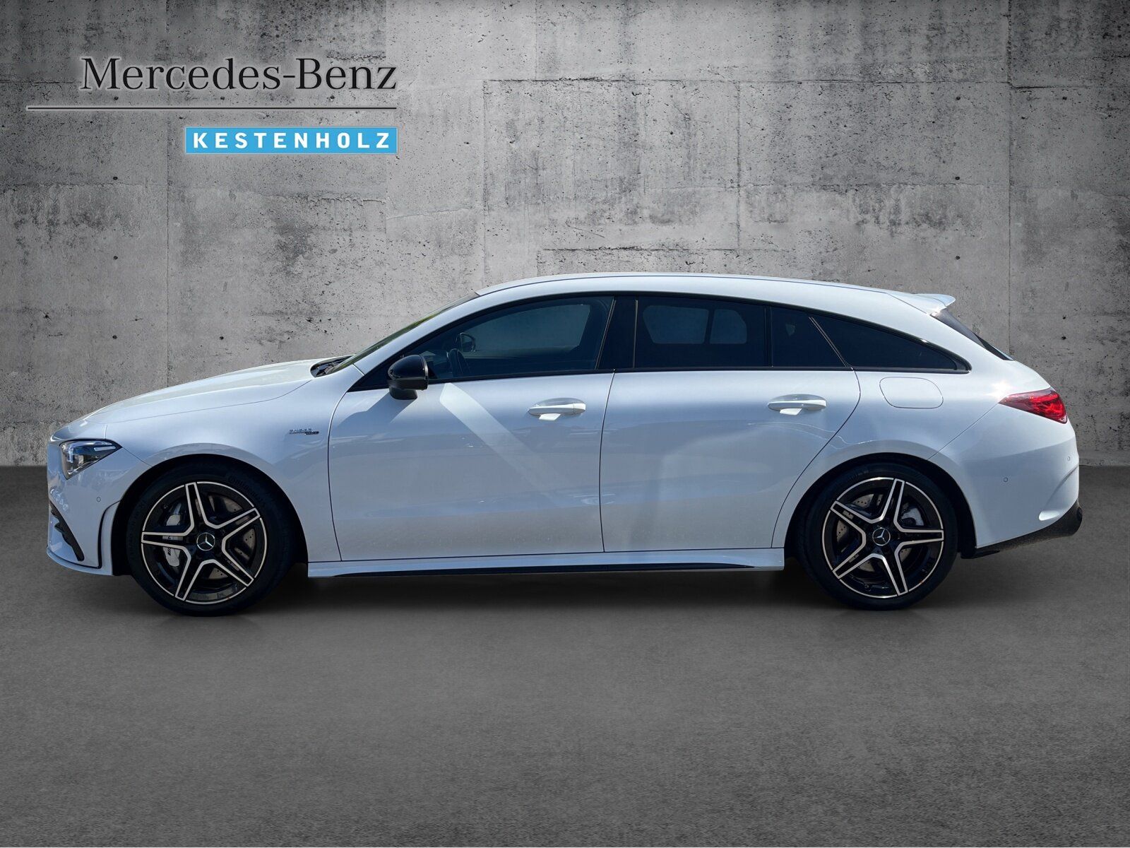 Mercedes-Benz CLA 35 AMG - Samsaru's Car Outlet