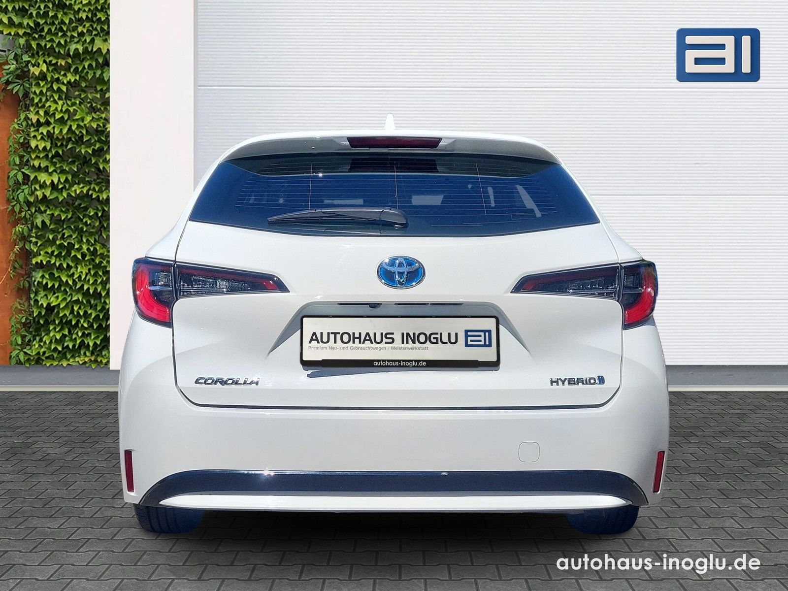 Toyota Corolla 1.8 Hybrid Business - Samsaru's Car Outlet