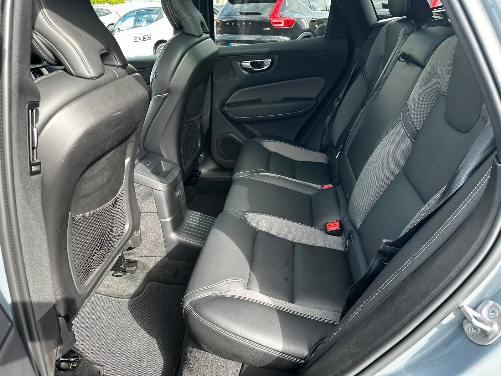 Volvo XC60 T6 AWD L RANG Plugin Plus GooglePANO360°STH