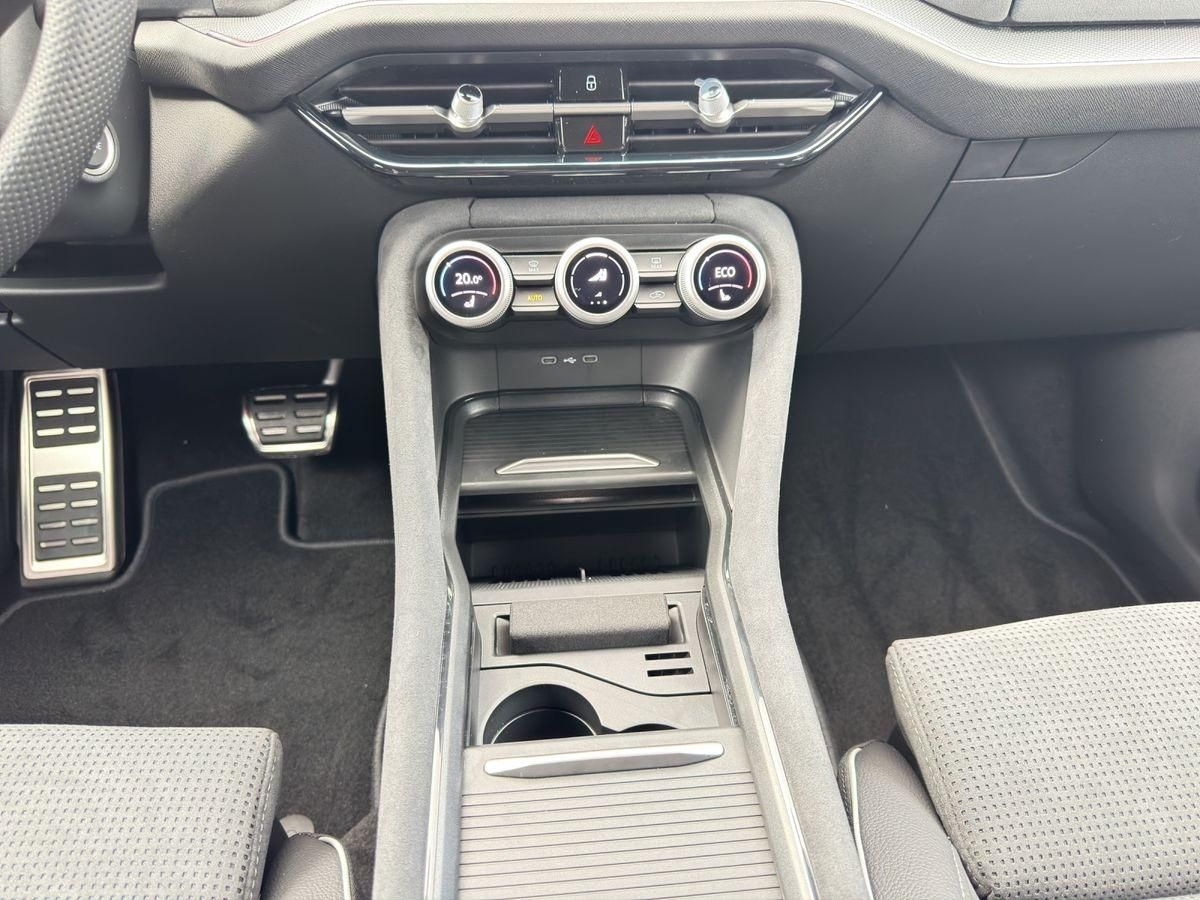 Skoda KODIAQ SPORTLINE 1.5 TSI iV DSG NAVI+AHK+ACC+