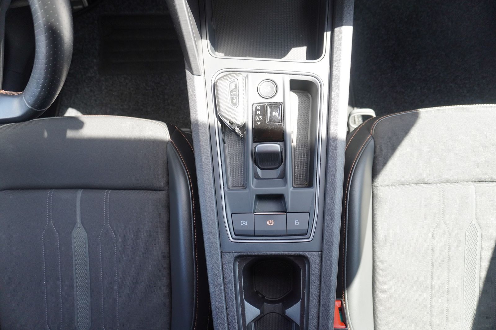 Cupra Leon ST 1.4 e-Hybrid - Samsaru's Car Outlet