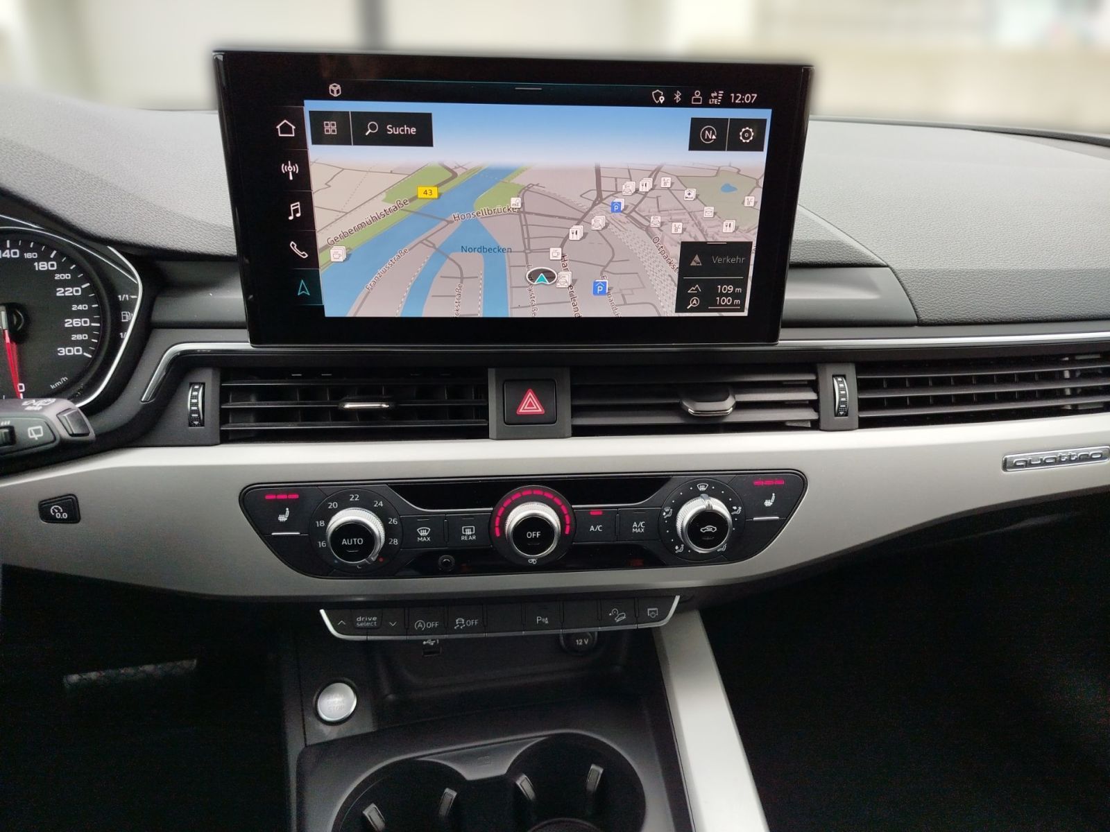 Audi A4 allroad 40 TDI quattro S tronic Navi Tempomat