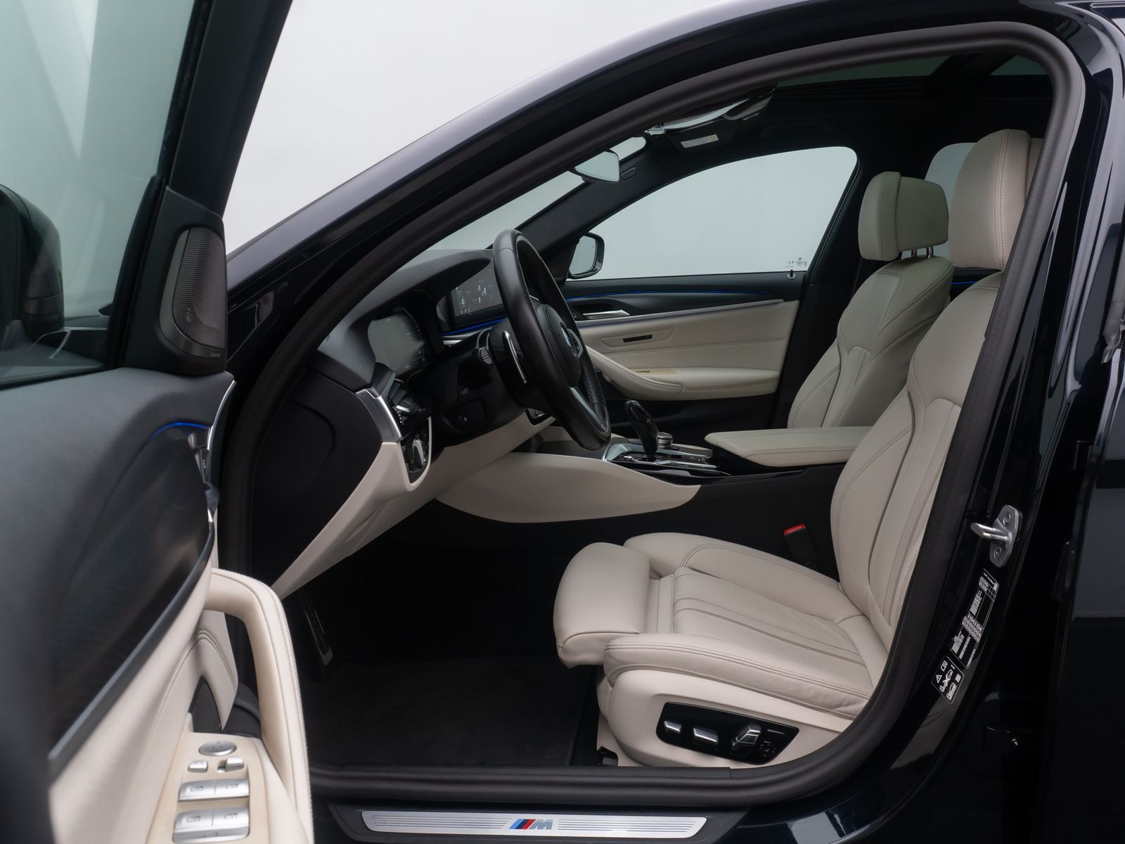 BMW 540d xD M Sport 360° HUD DAB H/K Panorama 20Zoll