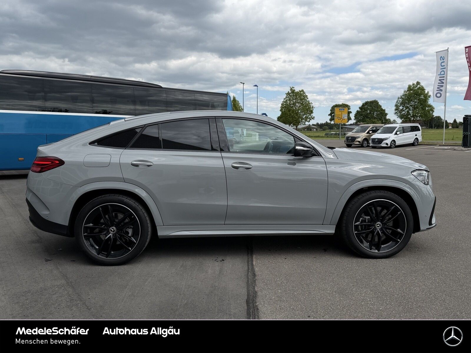 Mercedes-Benz GLE 450 d 4M AMG Night 22" Airmatic AHK Pano 360