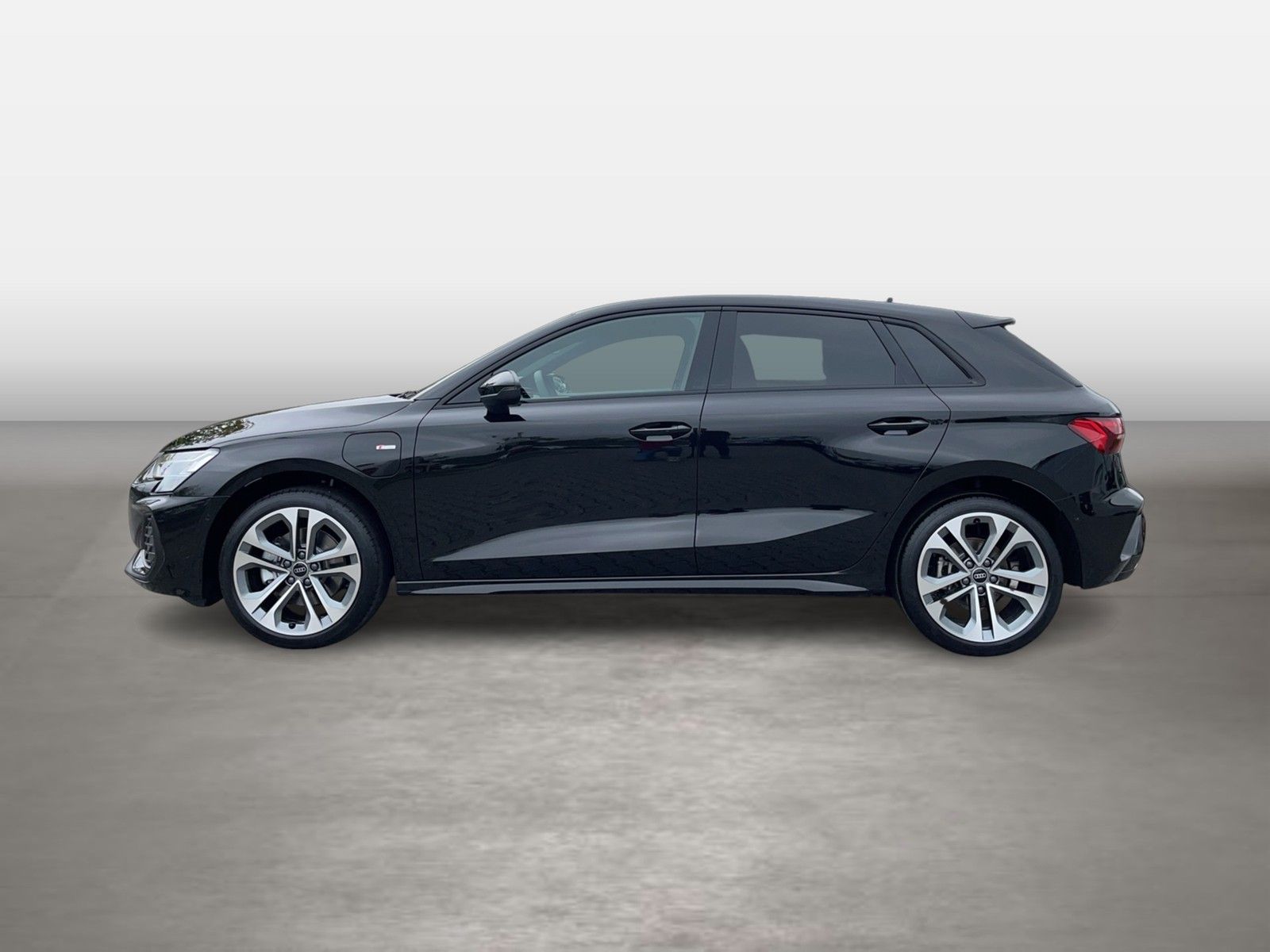 Audi A3 Sportback TFSI e 150 kW S line ACC LED Navi K