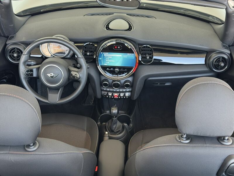 MINI Cooper Cabrio - Samsaru's Car Outlet