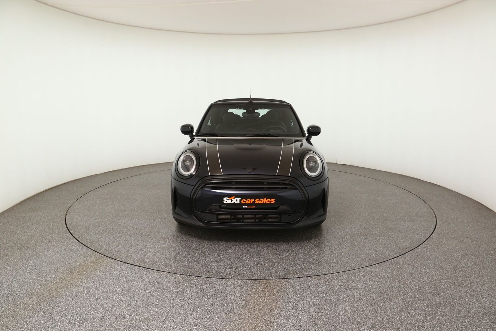 MINI Cooper Cab. Classic - Samsaru's Car Outlet