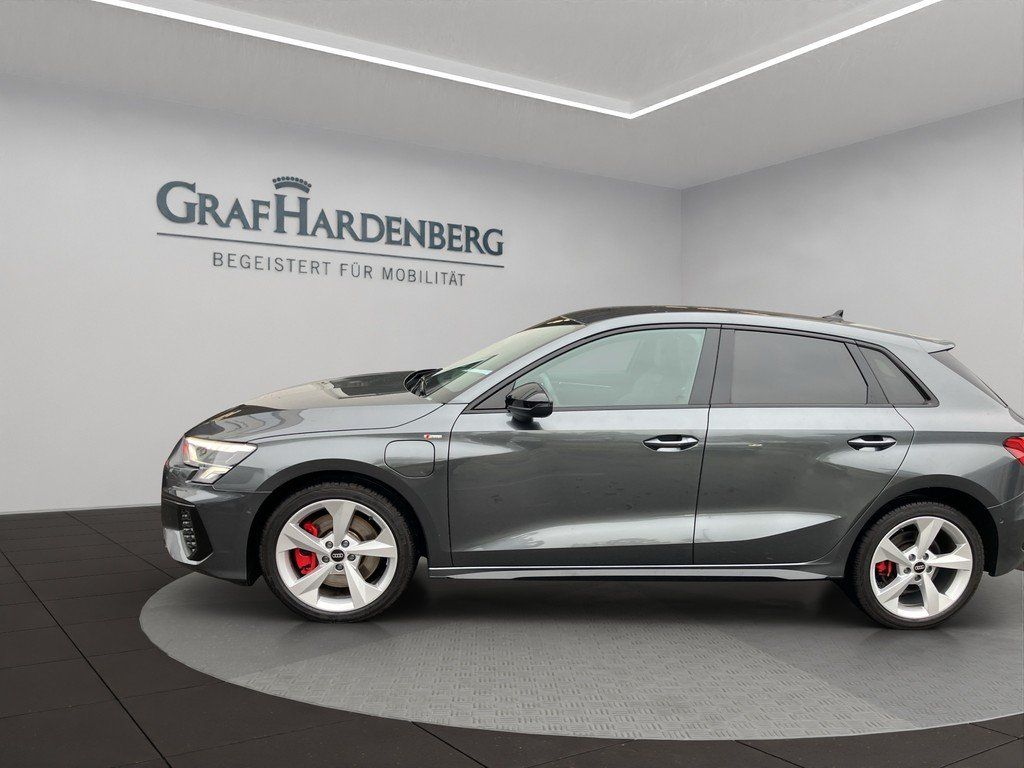 Audi A3 Sportback 45 TFSIe S tronic S line Navi GRA