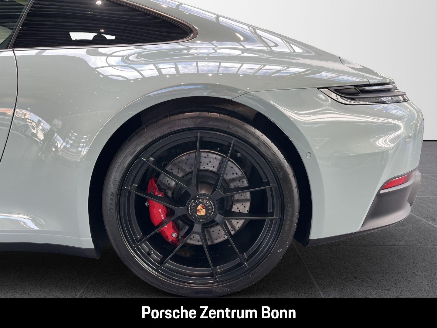Porsche 992 911 Carrera 4 GTS Liftsystem Vorderachse BOS
