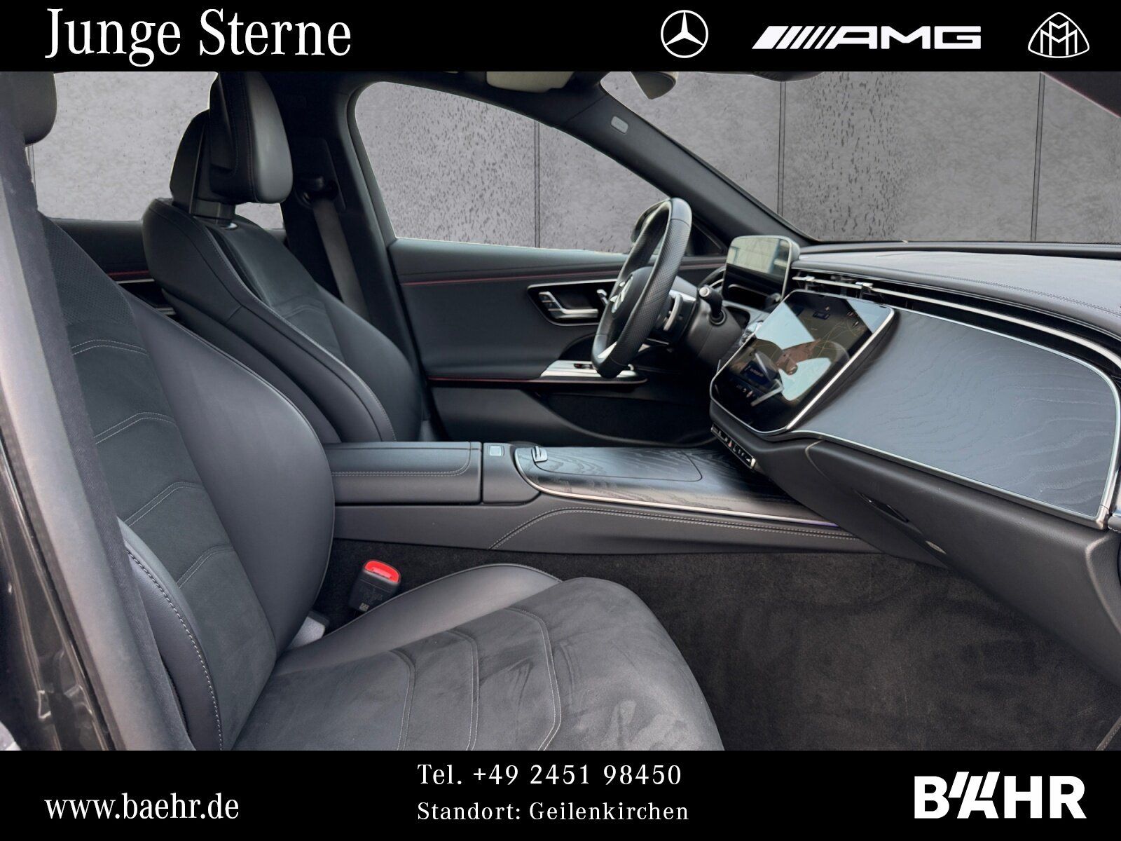 Mercedes-Benz E 220 d 4M AMG+Night/Digital-Light/Pano/LMR-20"
