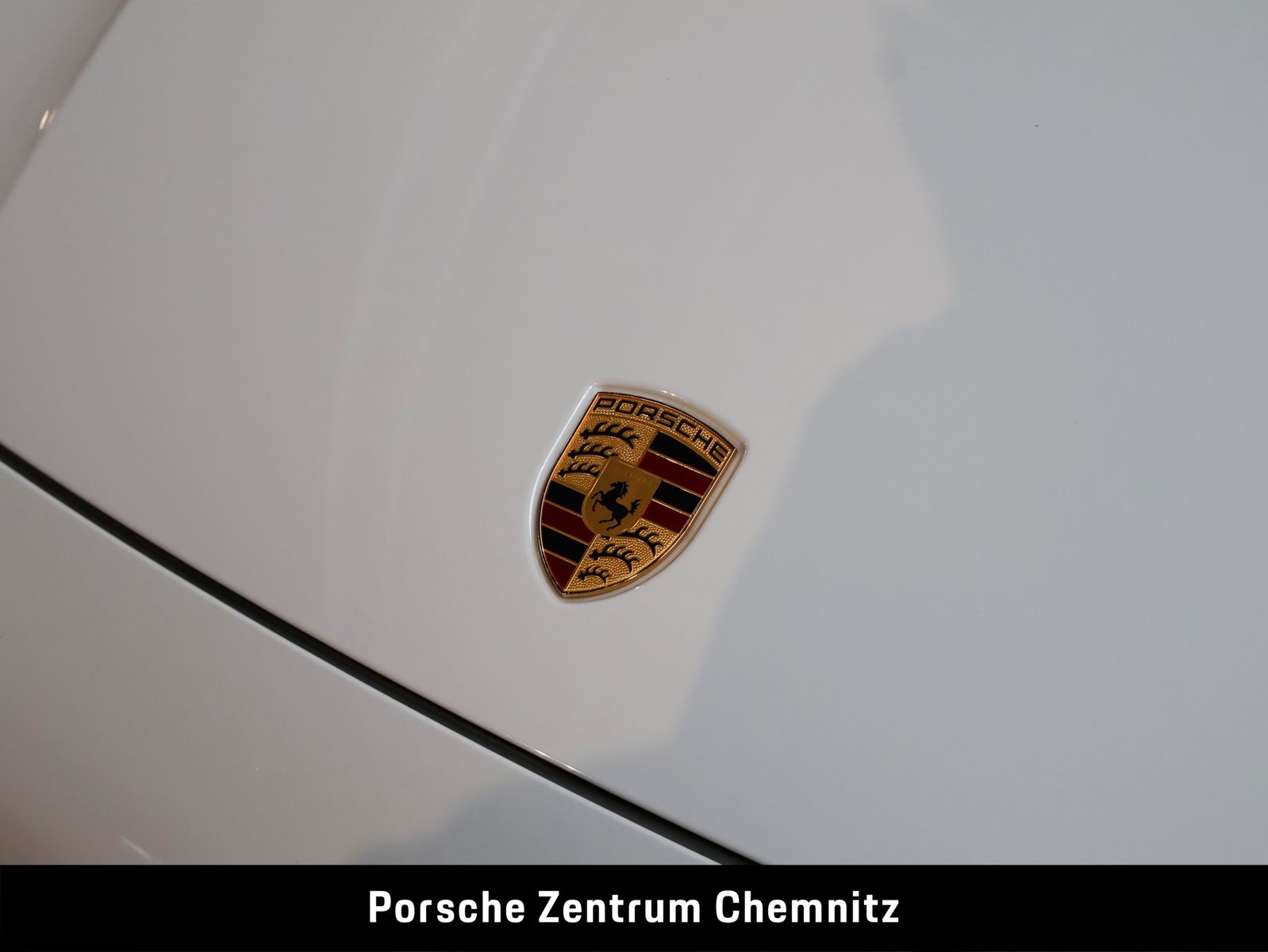 Porsche Cayenne E-Hybrid Luft;Pano;BOSE;Sitzbelüft.;14-W