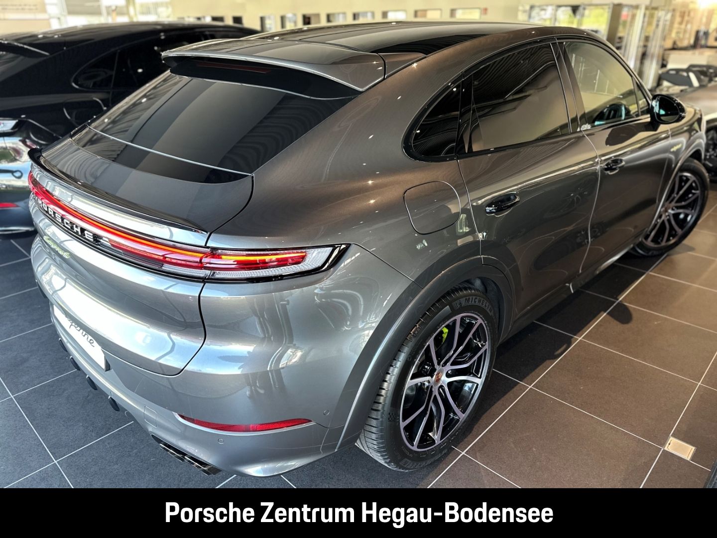 Porsche Cayenne S E-Hybrid Coupe/SportDesign/Panorama/Sp