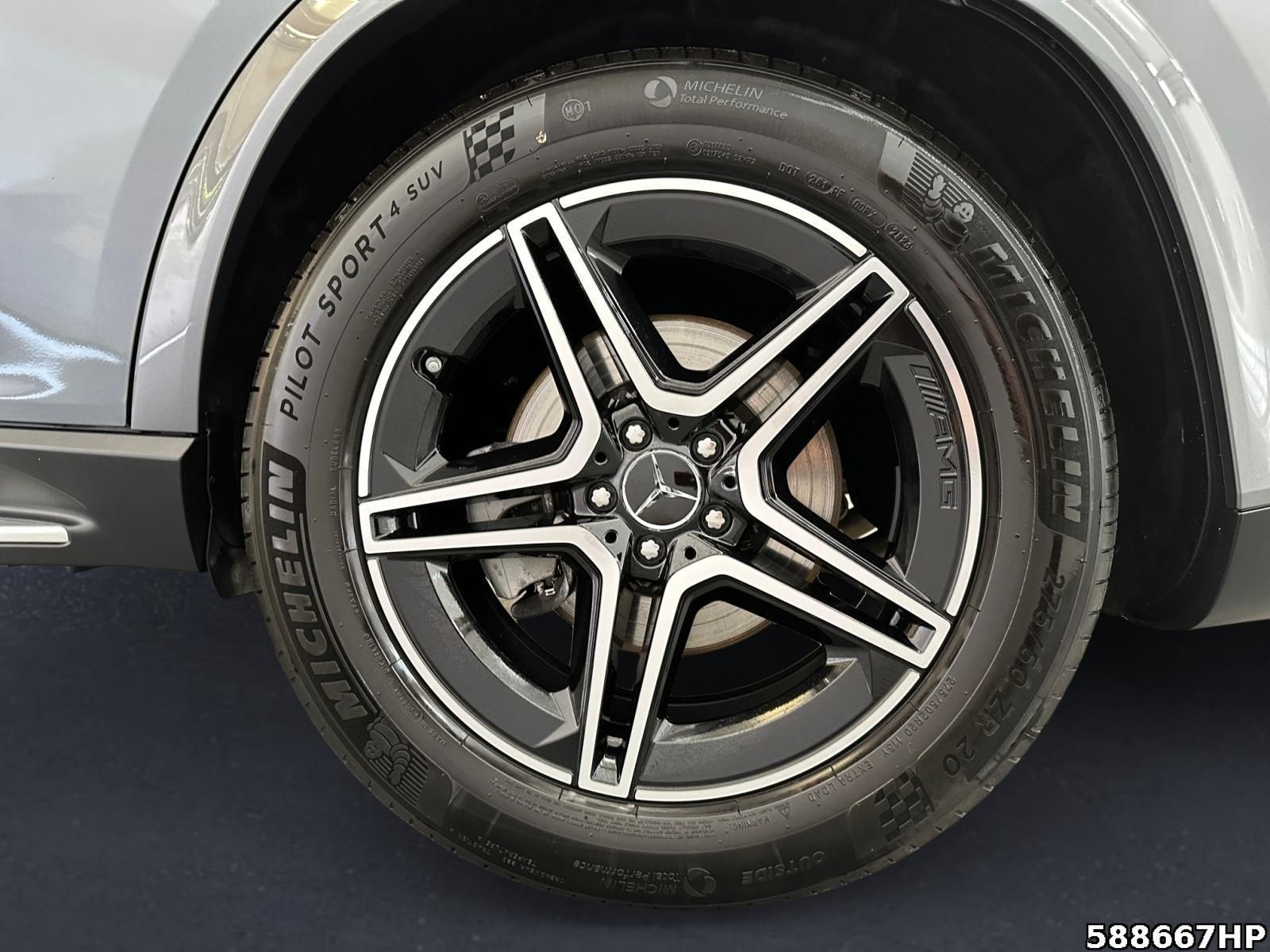 Mercedes-Benz GLE 53 AMG 4M+  *AHK Pano Night Memory Airmatic