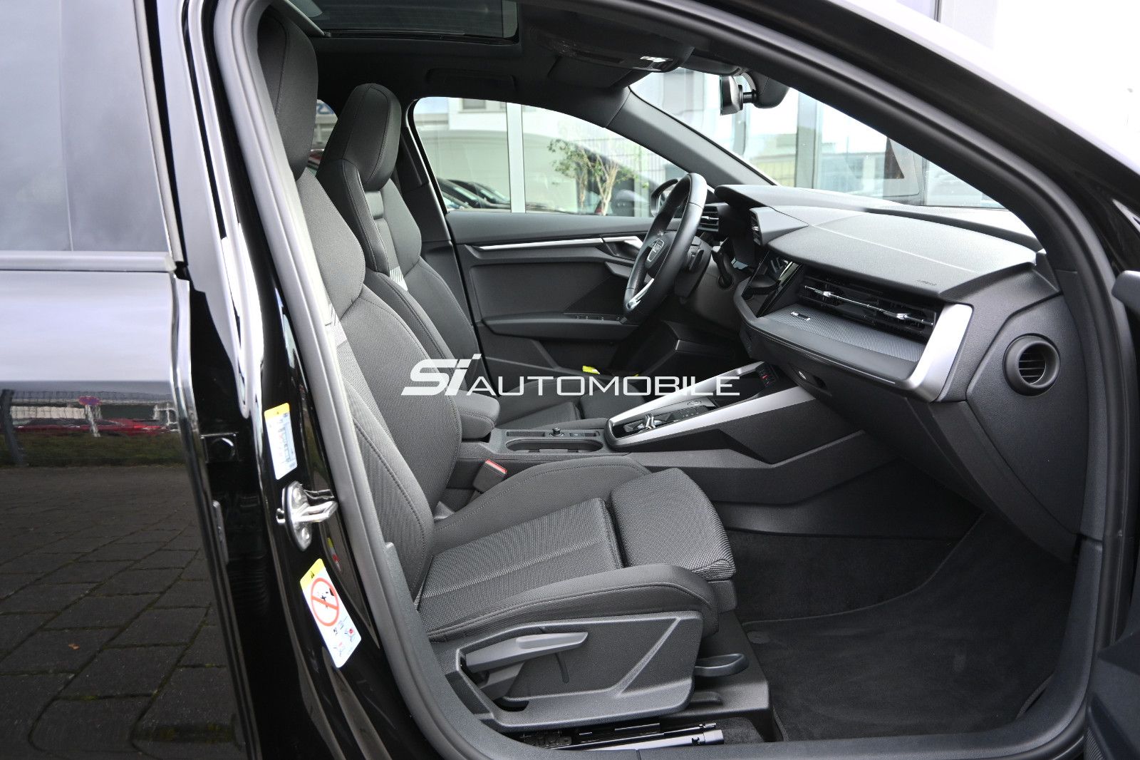 Audi A3 35 TFSI S tro. Limousine °ACC°PANO°HEAD-UP°