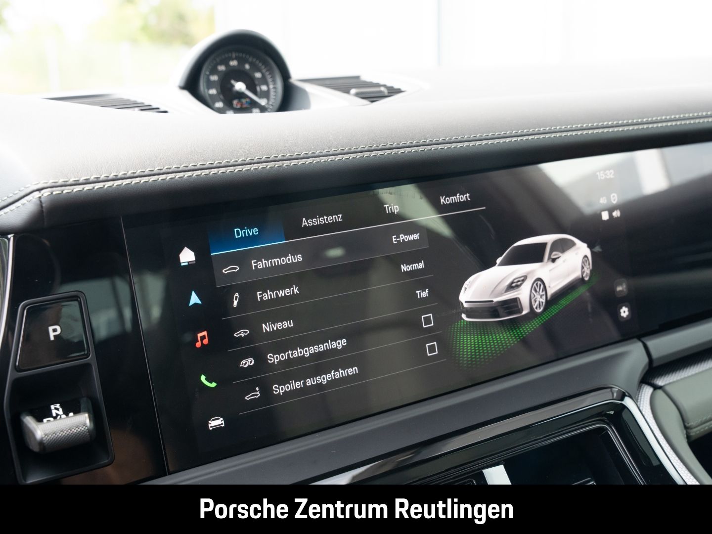 Porsche Panamera 4S E-Hybrid BOSE InnoDrive Surround-Vie