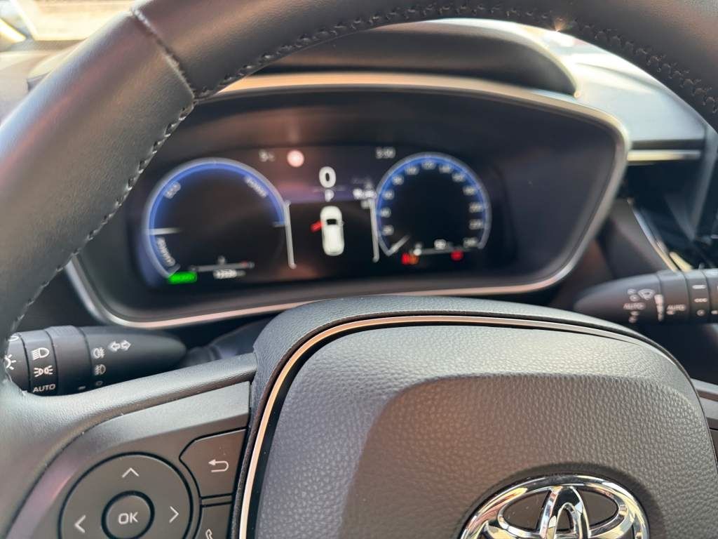 Toyota Corolla Touring Sports 2,0 Hybrid Teamplayer Nav