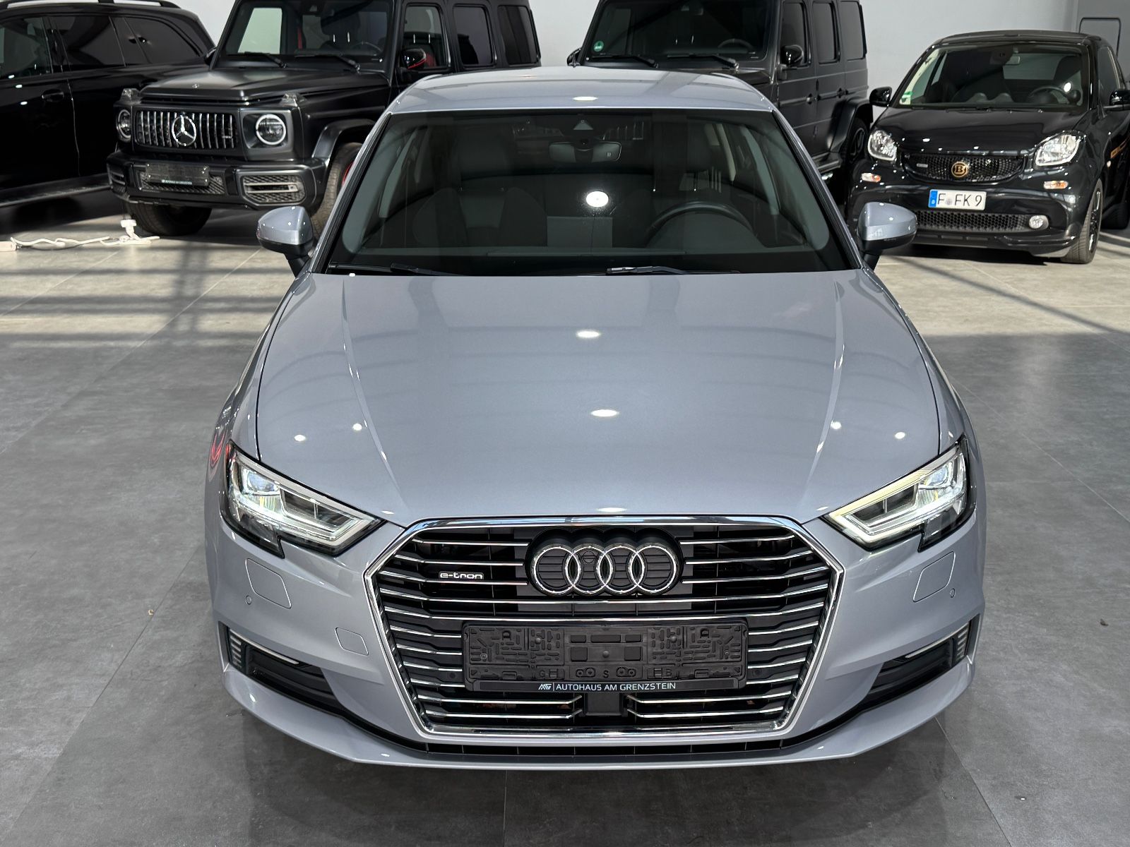 Audi A3 Sportback 40 e-tron sport - Samsaru's Car Outlet