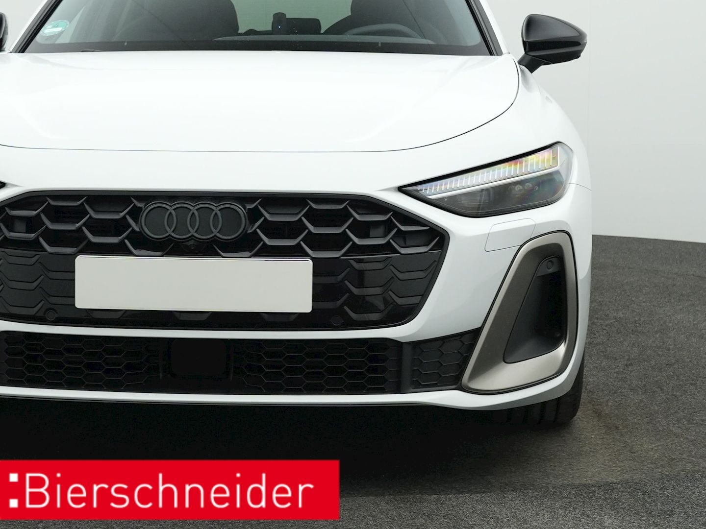 Audi A5 Avant TDI S-tronic quattro s-line 5-J-GAR AHK