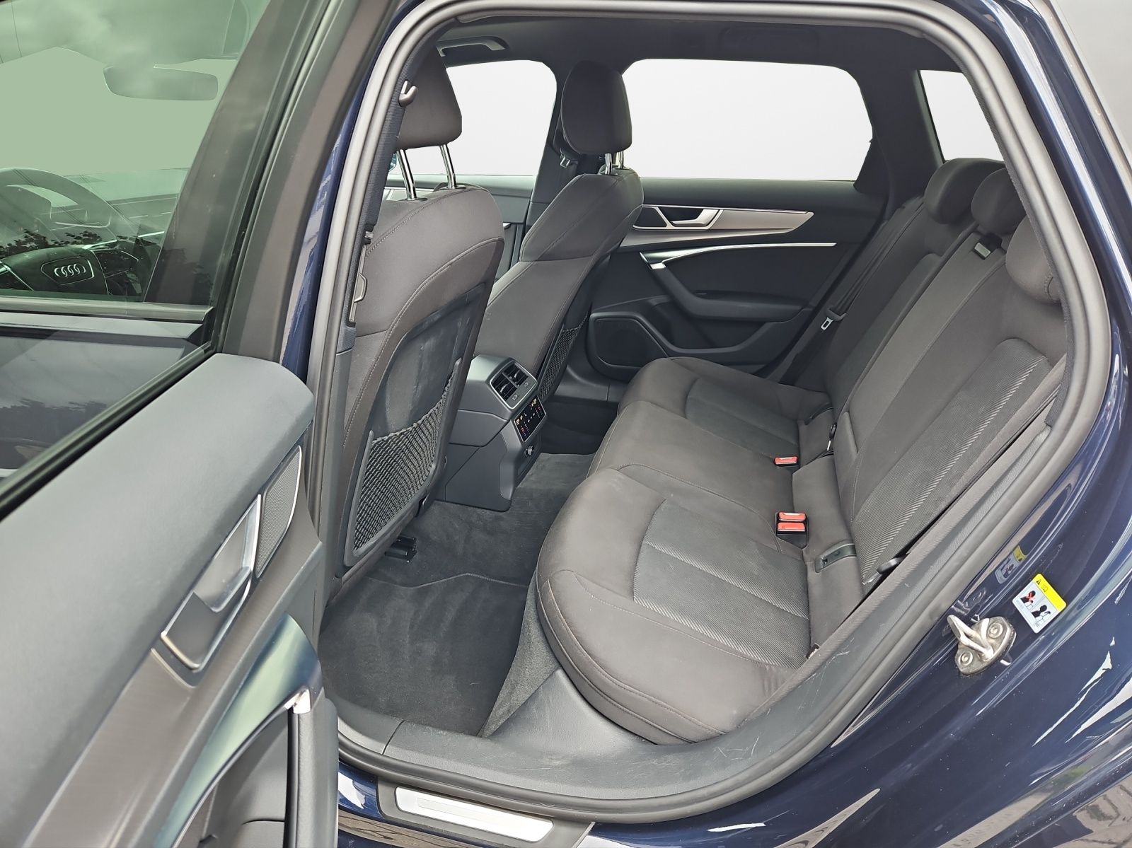 Audi A6 Avant 45 TFSI S tronic quattro - Samsaru's Car Outlet