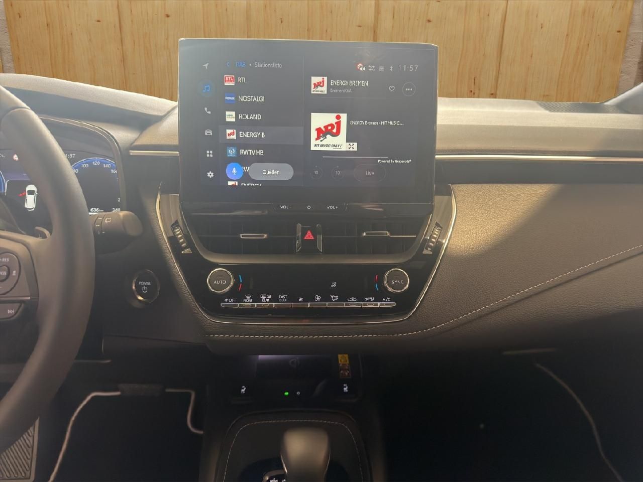 Toyota Corolla TS 1.8l Hybrid Teamplayer + Technikpaket