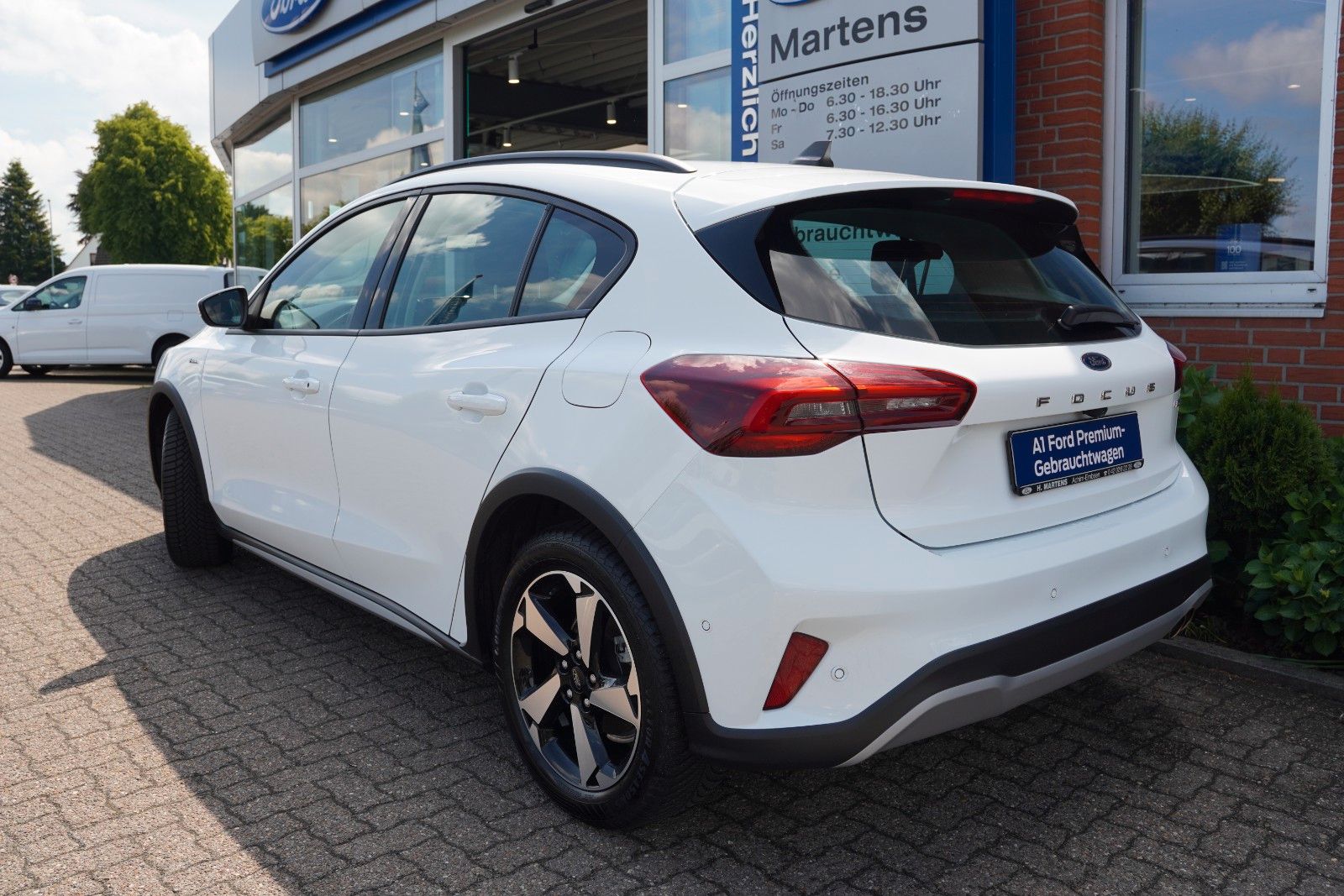 Ford Focus Active 155 PS Automatik | ACC , AHK,