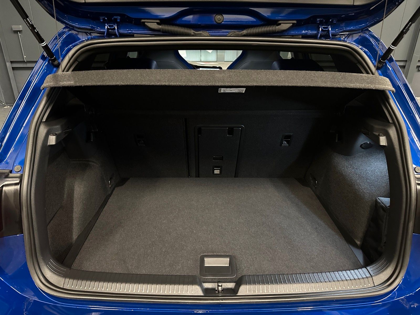Volkswagen Golf R 20 Years 4Mot*V-Max*19Zoll*Matrix*DCC*H&K