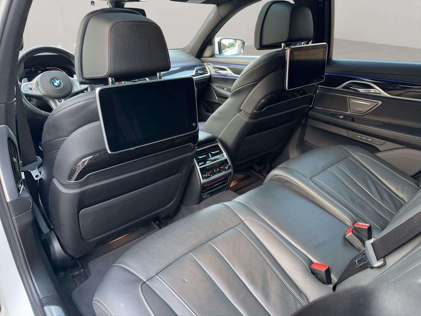 BMW d xDrive Sport-Paket M* Top Ausstattung!*