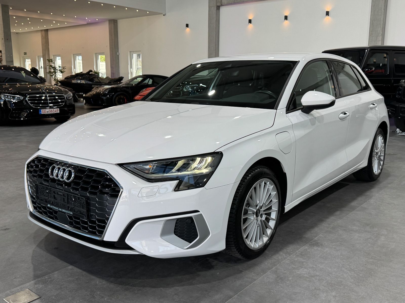 Audi A3 Sportback 40 TFSI e advanced - Samsaru's Car Outlet