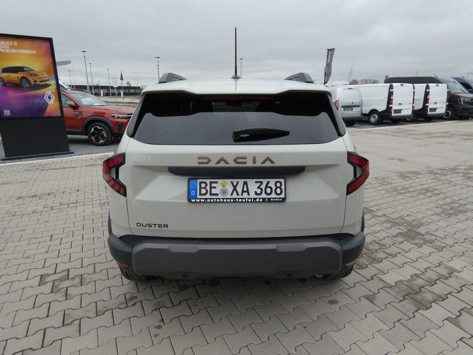 Dacia Duster Extreme TCe 130 - Samsaru's Car Outlet